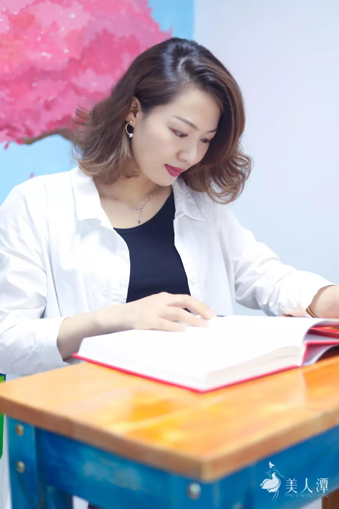 美人潭|職場女神 統一企業中原禮品營銷部市場傳媒總監王琳：人生不被定義