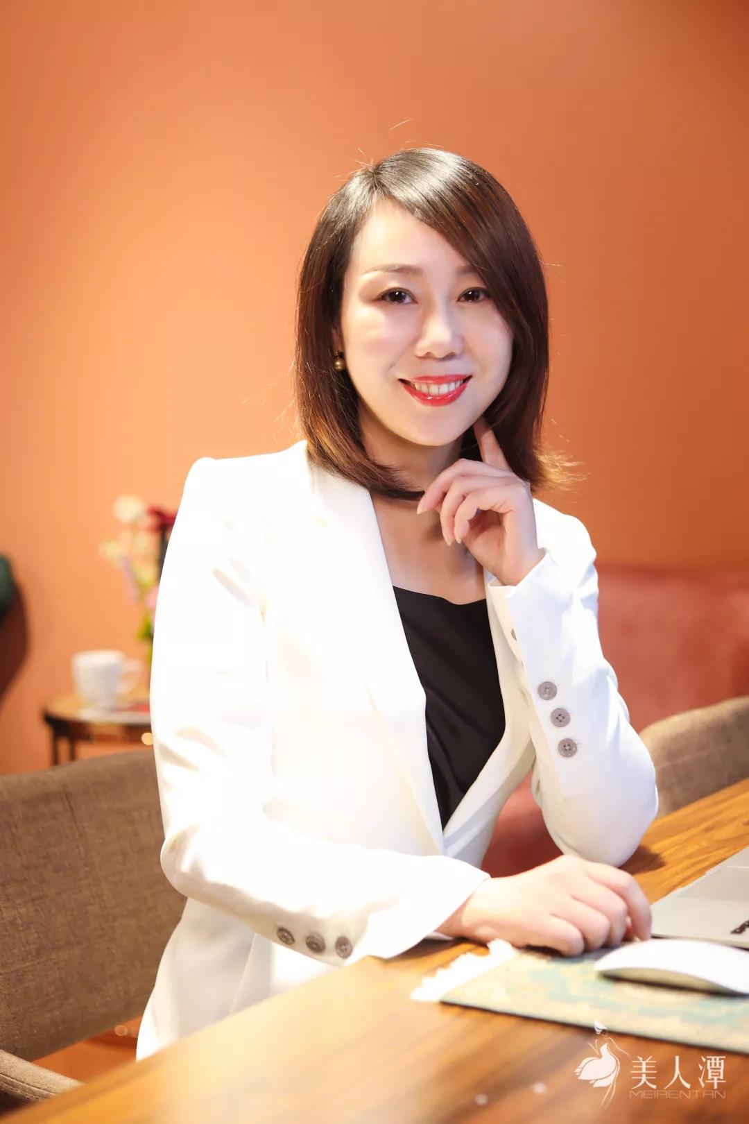 薛琹:新型社交,得體比美麗更重要