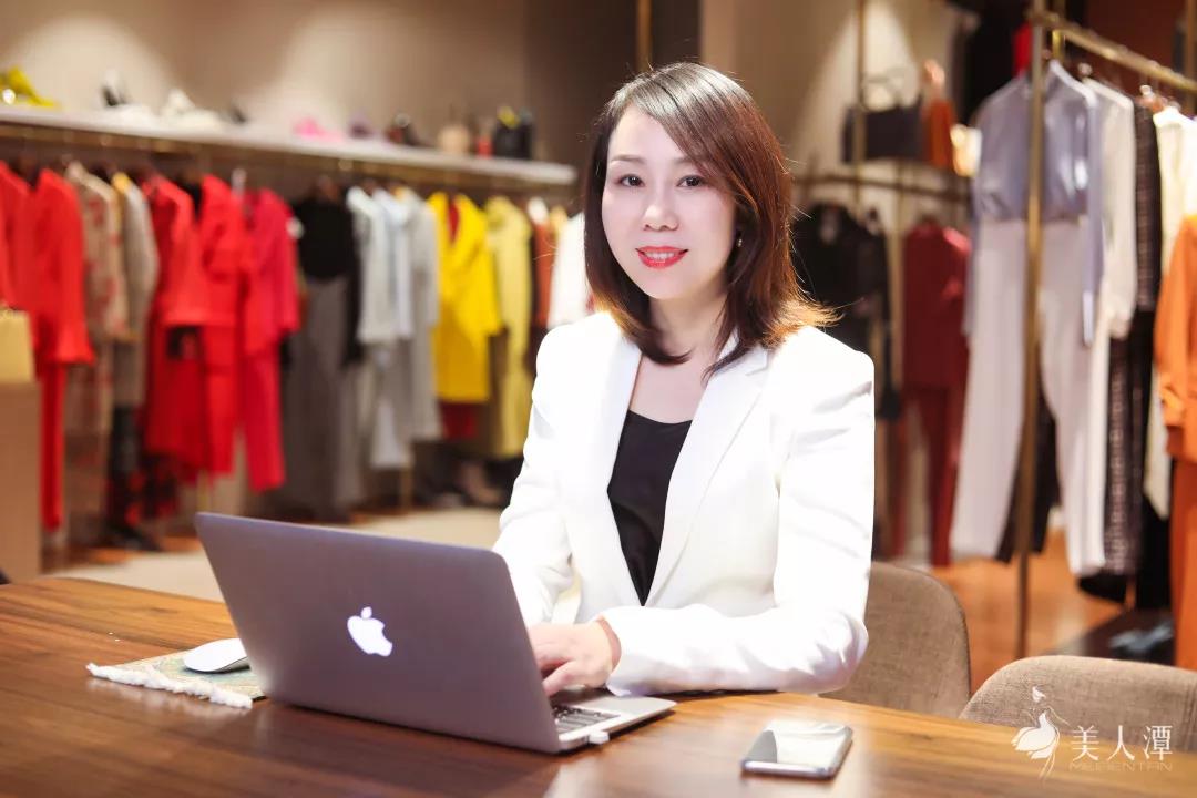 薛琹:新型社交,得體比美麗更重要